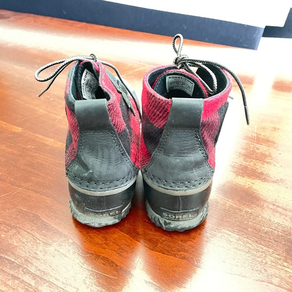 Sorel Out and About Buffalo Plaid Boots - Picture 3 of 4